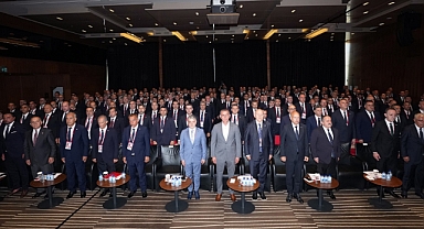 TFF’de yeni sezon seminerleri başladı: Yaka kamerası uygulaması ihlalleri yüzde 55 azalttı