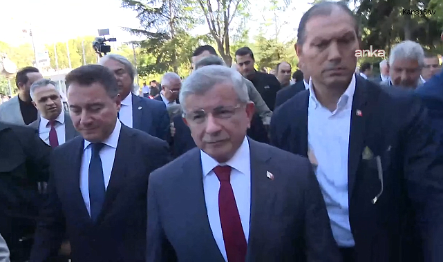 Ahmet Davutoğlu,