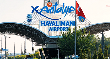 Antalya Havalimanı'nda 18,9 kilo likit metamfetamin ele geçirildi