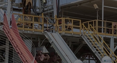 Aramco rafinerisine yeni saldırı: Brent petrol 97 doları aştı
