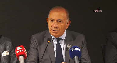 Gürsel Tekin: 