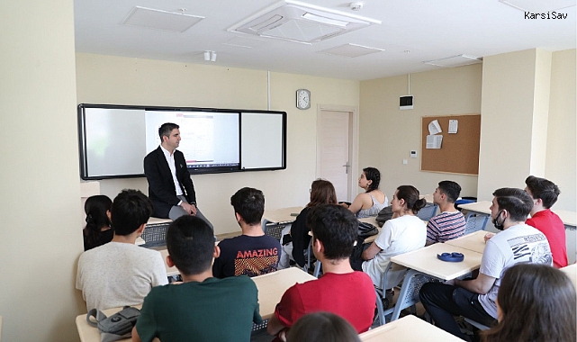 Kartal Belediyesi’nin eğitim desteği sonuç verdi: 54 öğrenci üniversiteye yerleşti