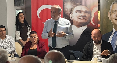 Niyazi Güneri mahalle buluşmalarında üyelerle bir araya geldi