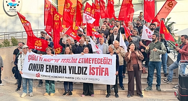 TKP'den AK Parti'ye geçen Çiğli Belediye Başkanı Yıldız'a istifa çağrısı 