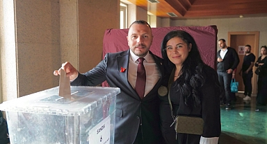 Yeni Parti Kartal'da ön seçim sonuçlandı: Mert Polat üyelerin desteğini aldı