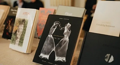 2026 Nobel Edebiyat Ödülü Kanadalı yazar Anne Carson'a verildi