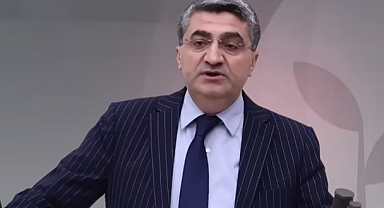 Ekmen'den Tera Holding ve fon soruşturmasına ilişkin dikkat çeken sorular: “Bu liste size normal geliyor mu?”
