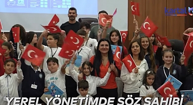 Kartal’da çocuklar yerel yönetimde söz sahibi: Çocuk Meclisi’nin yeni başkanı Zümra Sefi oldu