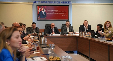 Kartal'da deprem tatbikatı: Belediye ve Kaymakamlık afet koordinasyonu için bir araya geldi