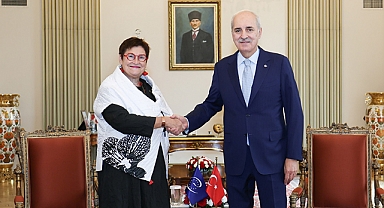 Kurtulmuş, AKPM Başkanı Bayr ile görüştü: “Terörsüz Türkiye” sürecinde yeni komisyon kurulacak
