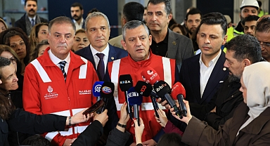 Özgür Özel: “Yoksul semtleri şehrin merkezine ulaştıran metro projelerinin anlamı başkadır”